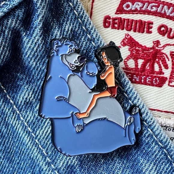 The Jungle Book Enamel Pin - Mowgli and Baloo // Disney - Picture 2 of 2
